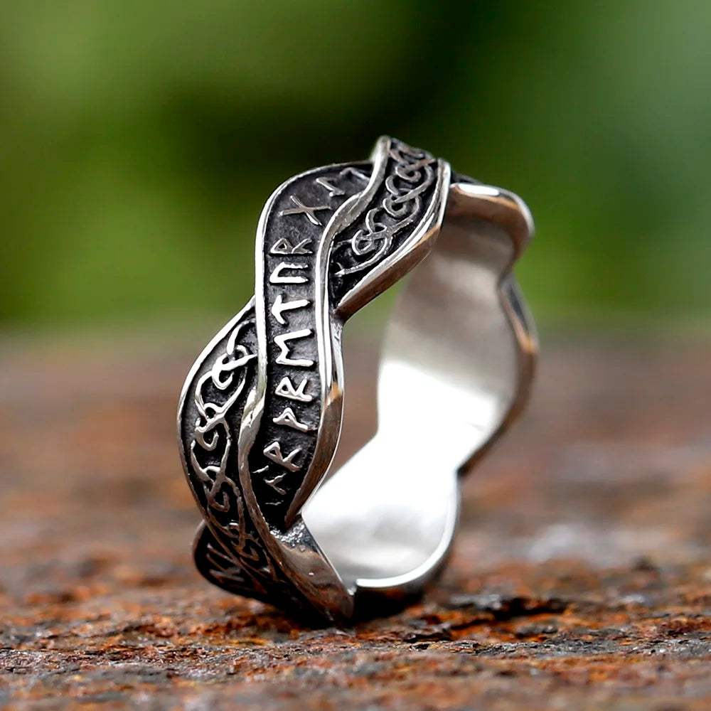 2024 New Creative 316L Stainless Steel Viking Nordic Celtic Festival and Runes Ring For Men Fashion Biker Cool Jewelry Gift