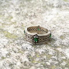 Vintage Green Gemstone Celtic Knot Ring Witchcraft Witch Knot Open Adjustable Ring Lucky Jewelry for Men Women